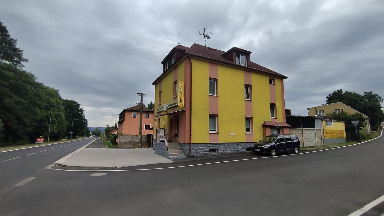 Apartman Amsel Ostrov  Dış mekan fotoğraf